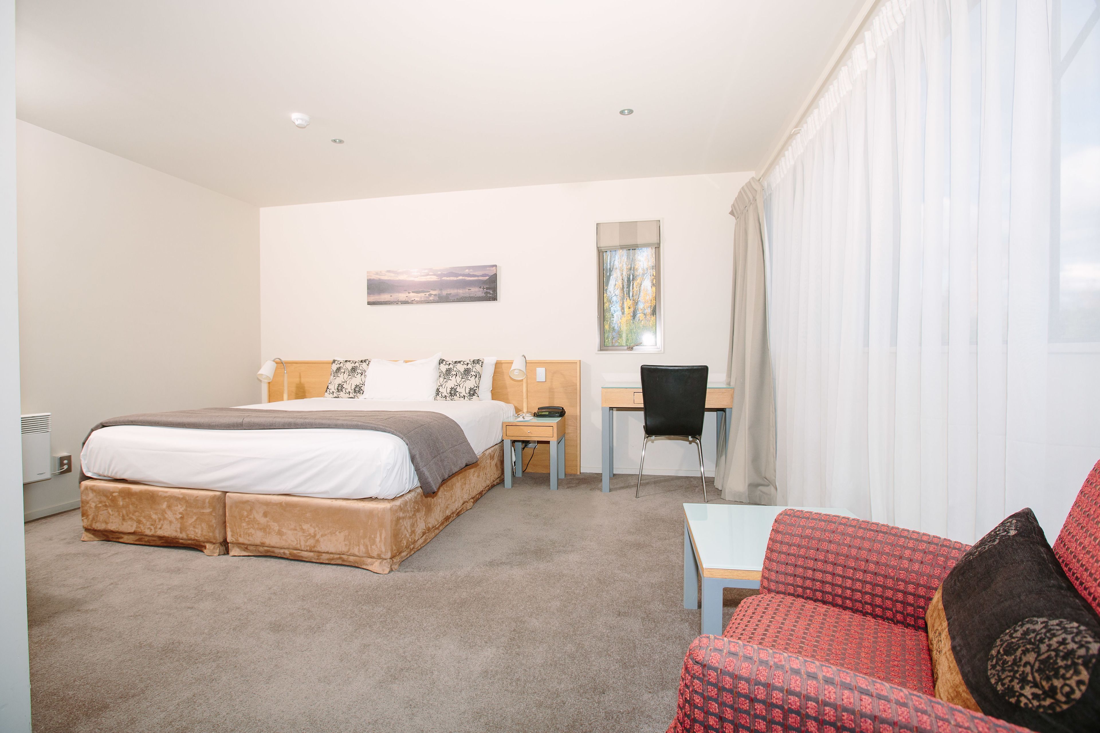 Desk, iron/ironing board, free WiFi, bed sheets