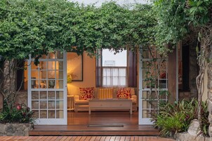 Televisión 42 pulgadas con canales de televisión por cable