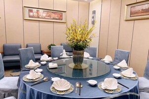 用餐