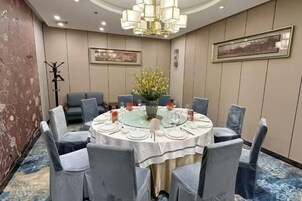 用餐