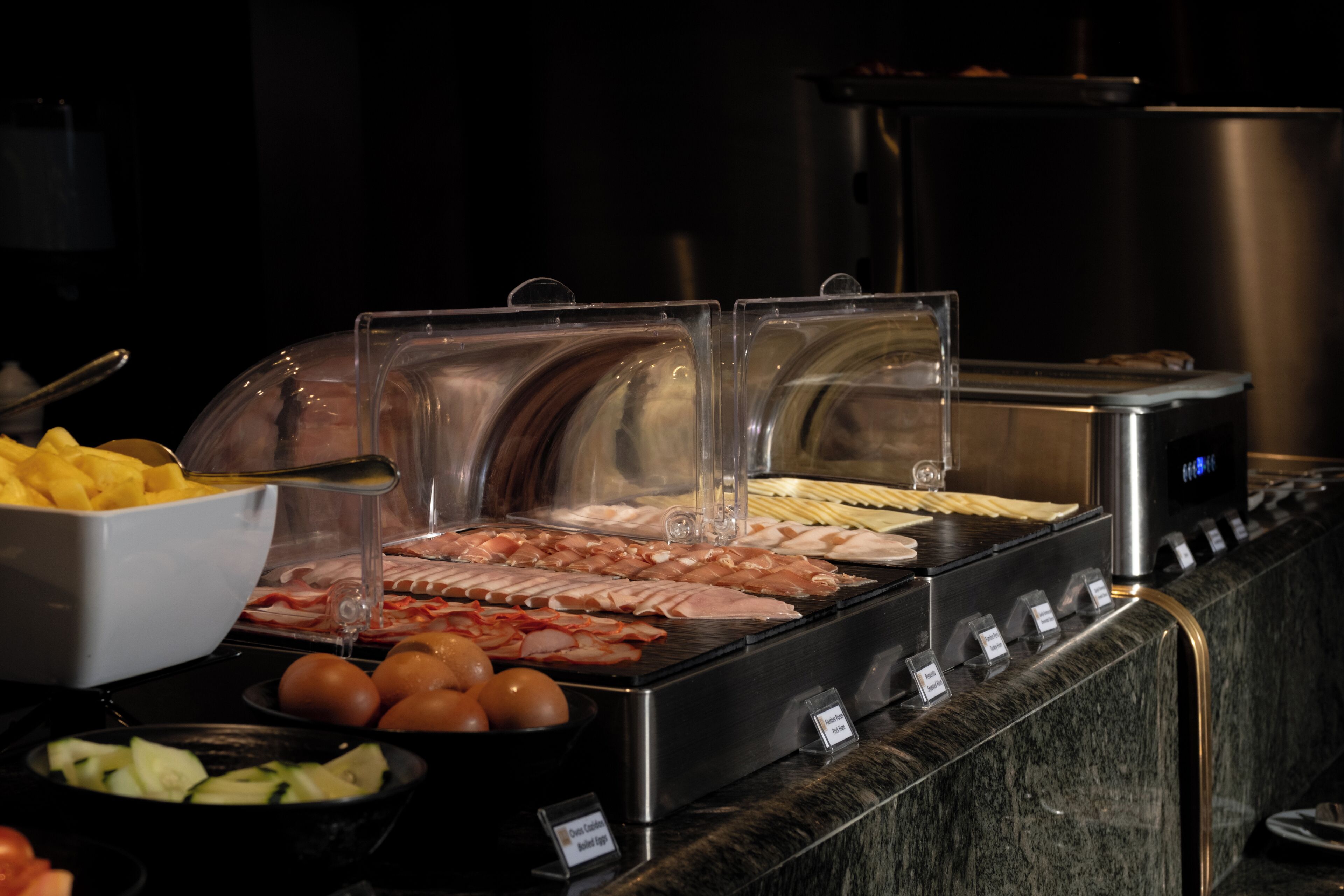 daily buffet breakfast for a fee