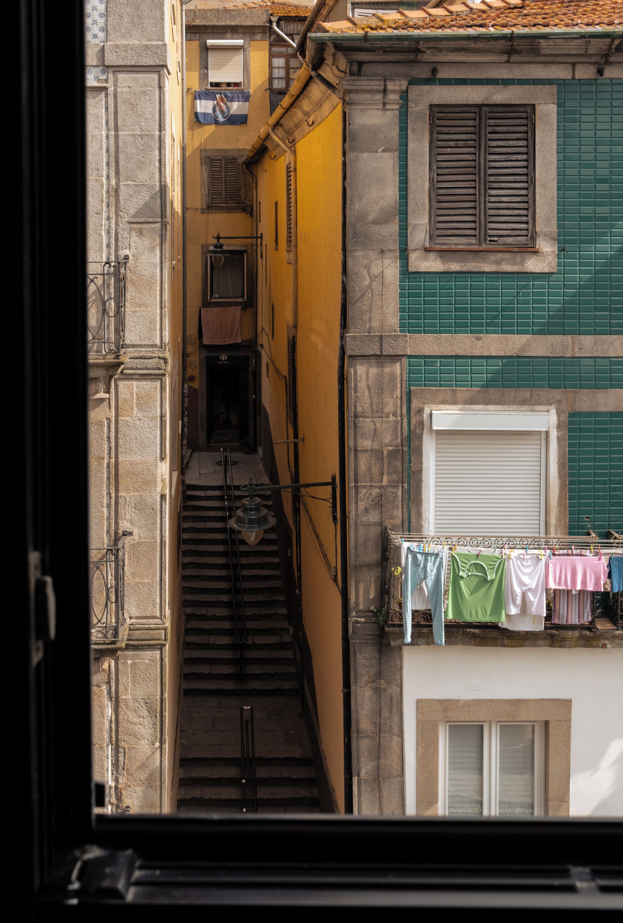 double or twin room | hypo-allergenic bedding, in-room safe, desk, laptop workspace