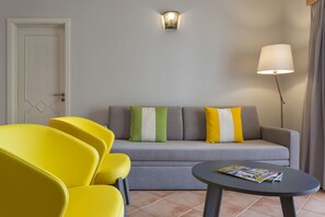 In-room safe, desk, blackout drapes, soundproofing - AP Victoria Sports & Beach (Albufeira)