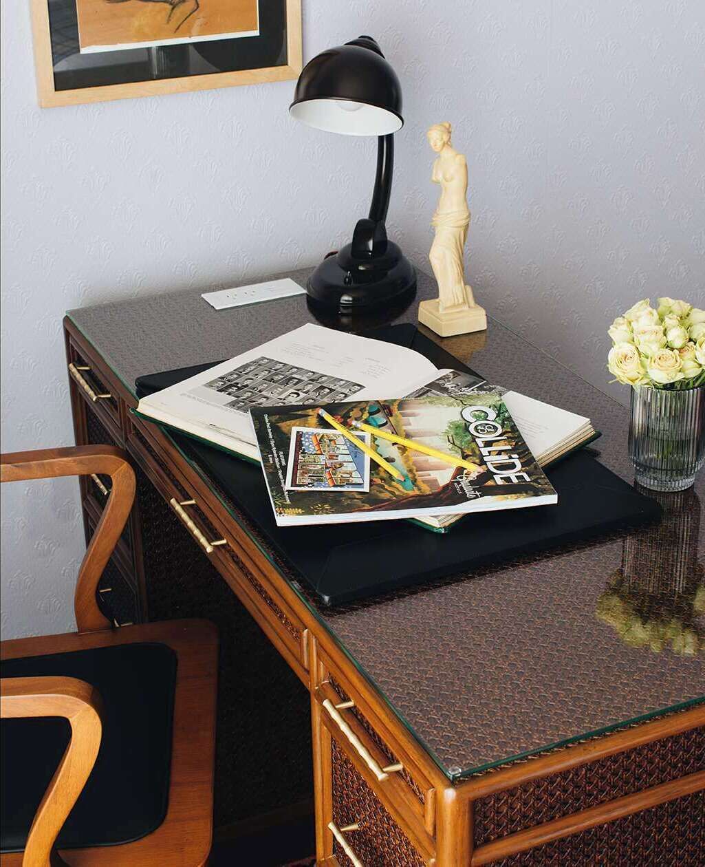 egyptian cotton sheets, premium bedding, down duvets, in-room safe