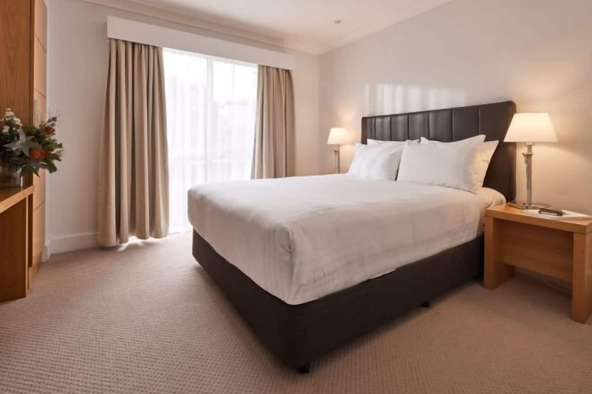 1 bedroom, minibar, in-room safe, desk