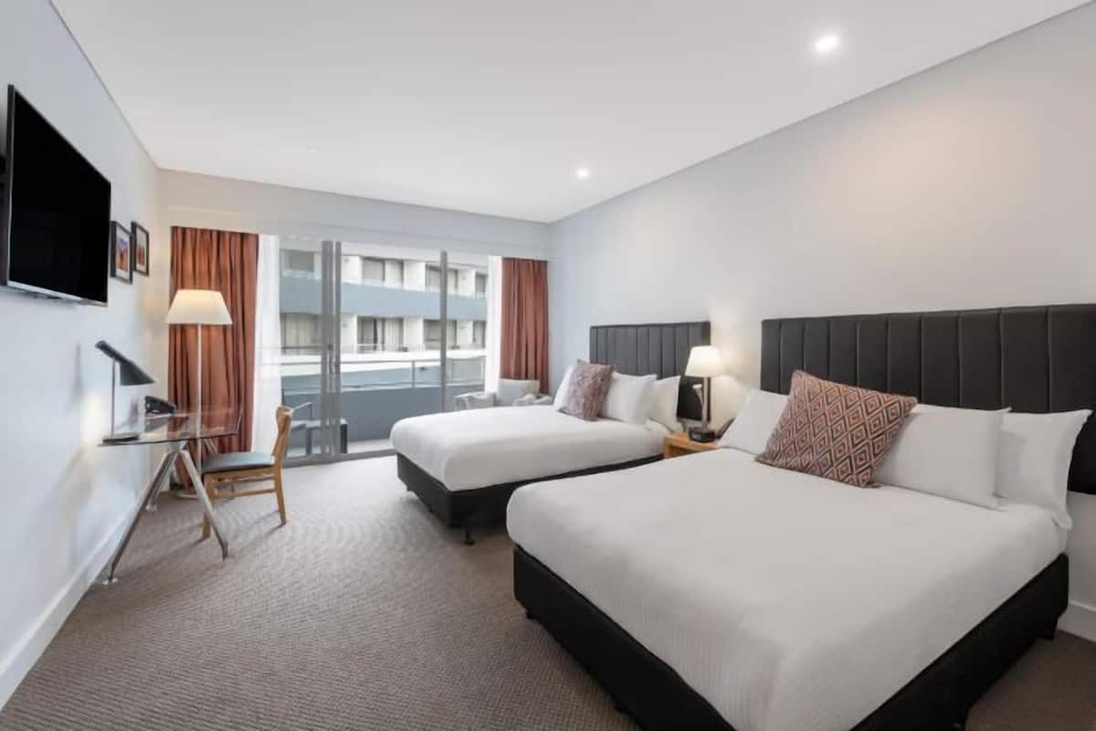 1 bedroom, minibar, in-room safe, desk
