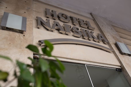 Facciata della struttura. Nafsika Hotel Athens Centre