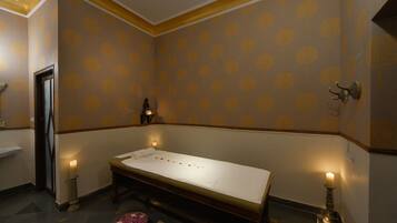 Couples treatment rooms, aromatherapy, Ayurvedic treatments, massages