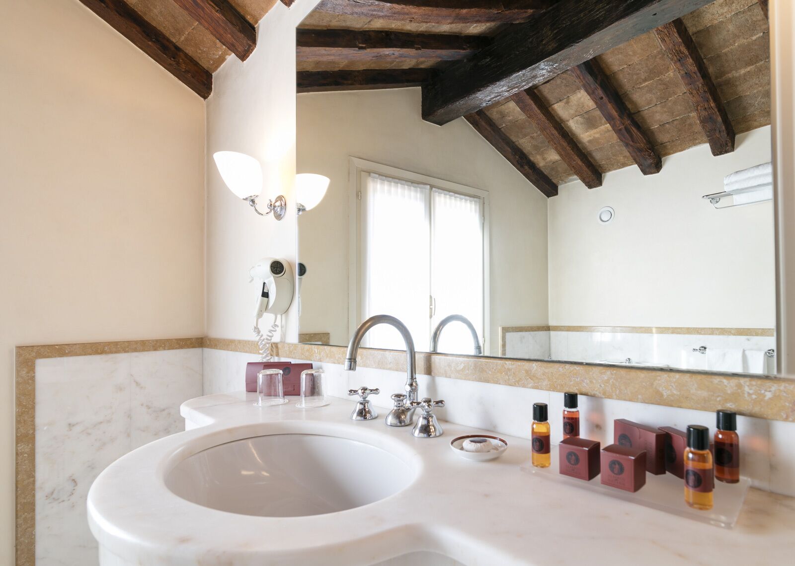 deluxe double or twin room | bathroom | hair dryer, bidet, towels