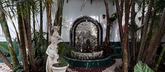 Hotel 1492