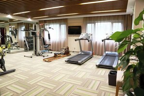 Gym - New Era Hotel (Nanjing)