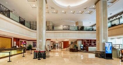 New Era Hotel