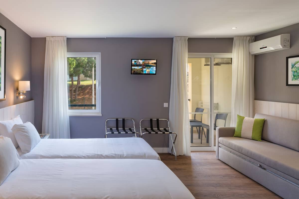 1 slaapkamer, een bureau, gratis wifi, beddengoed