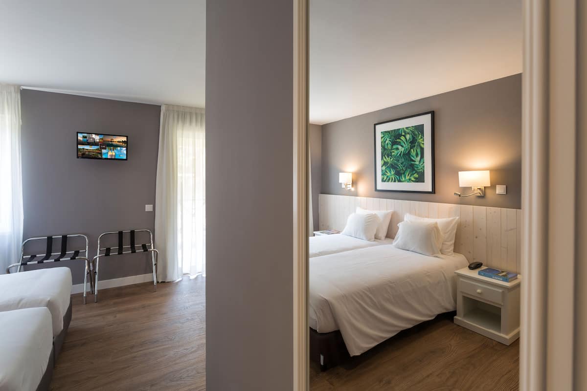 1 slaapkamer, een bureau, gratis wifi, beddengoed