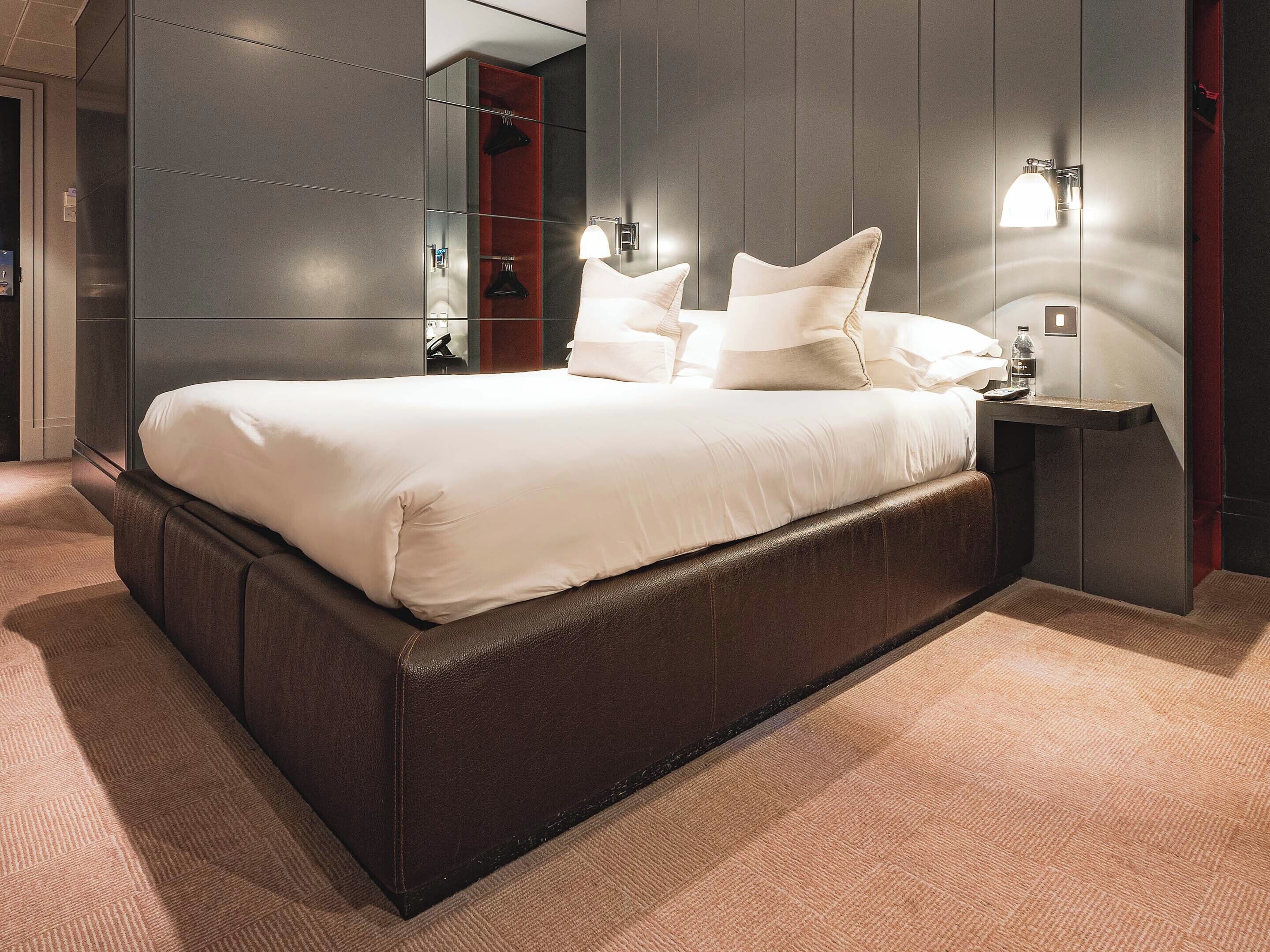 classic room (dakota) | premium bedding, desk, laptop workspace, iron/ironing board