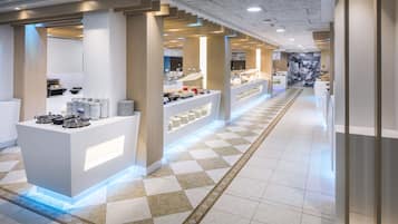 Se sirven desayunos, almuerzos y cenas