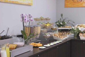 Komplett frokost er inkludert