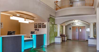 Sleep Inn & Suites Hewitt - South Waco