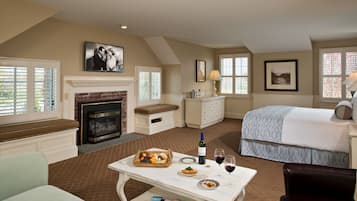 King Suite | Luxe beddengoed, pillowtop-bedden, een kluis op de kamer