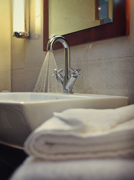 Quay Hotel and Spa - Image 38