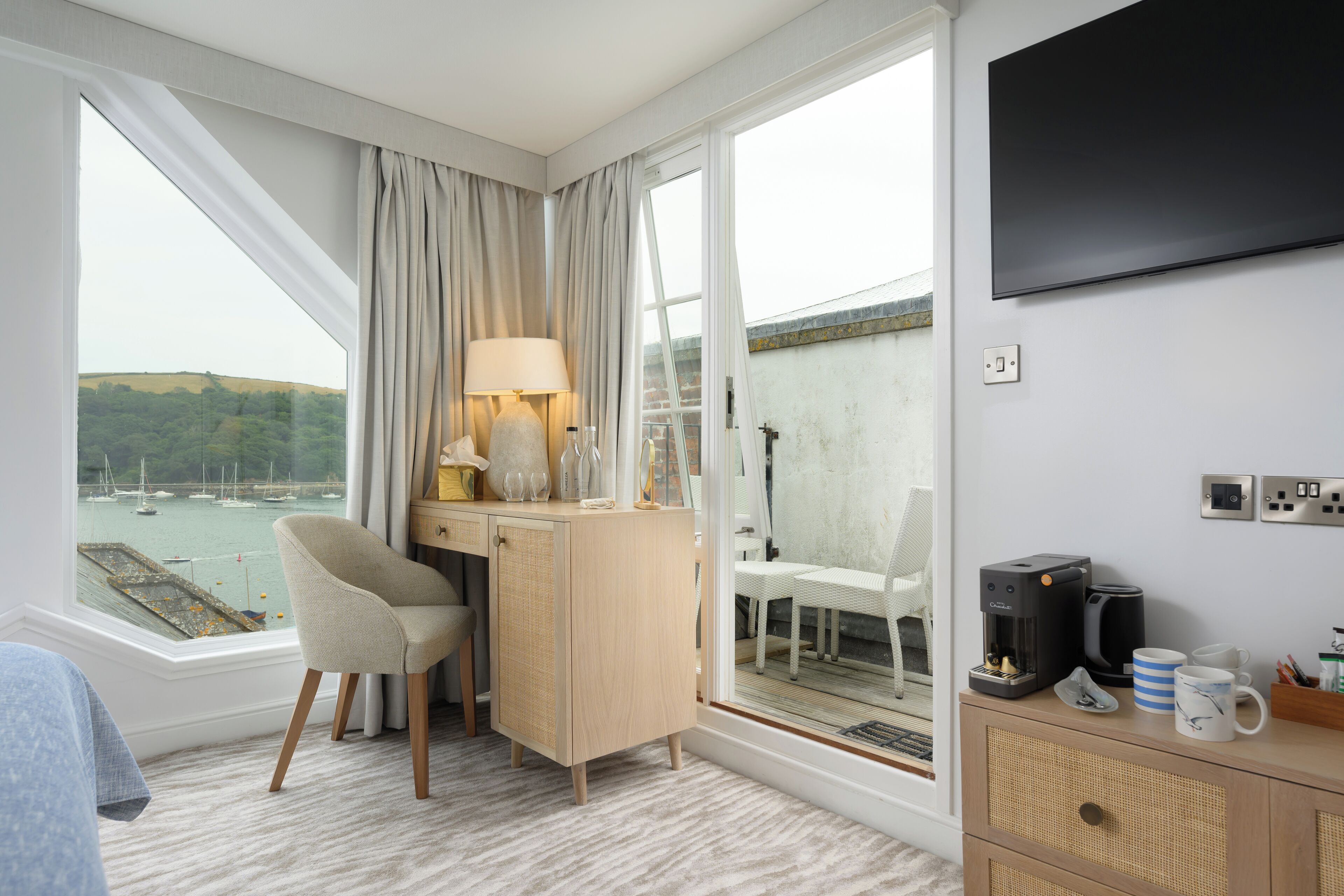 Panoramic-Doppelzimmer | Individuell dekoriert, individuell eingerichtet, Schreibtisch