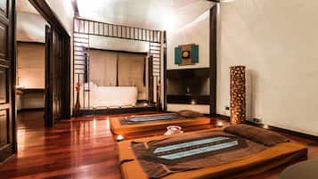 Couples treatment rooms, sauna, hot tub, body treatments, mud baths