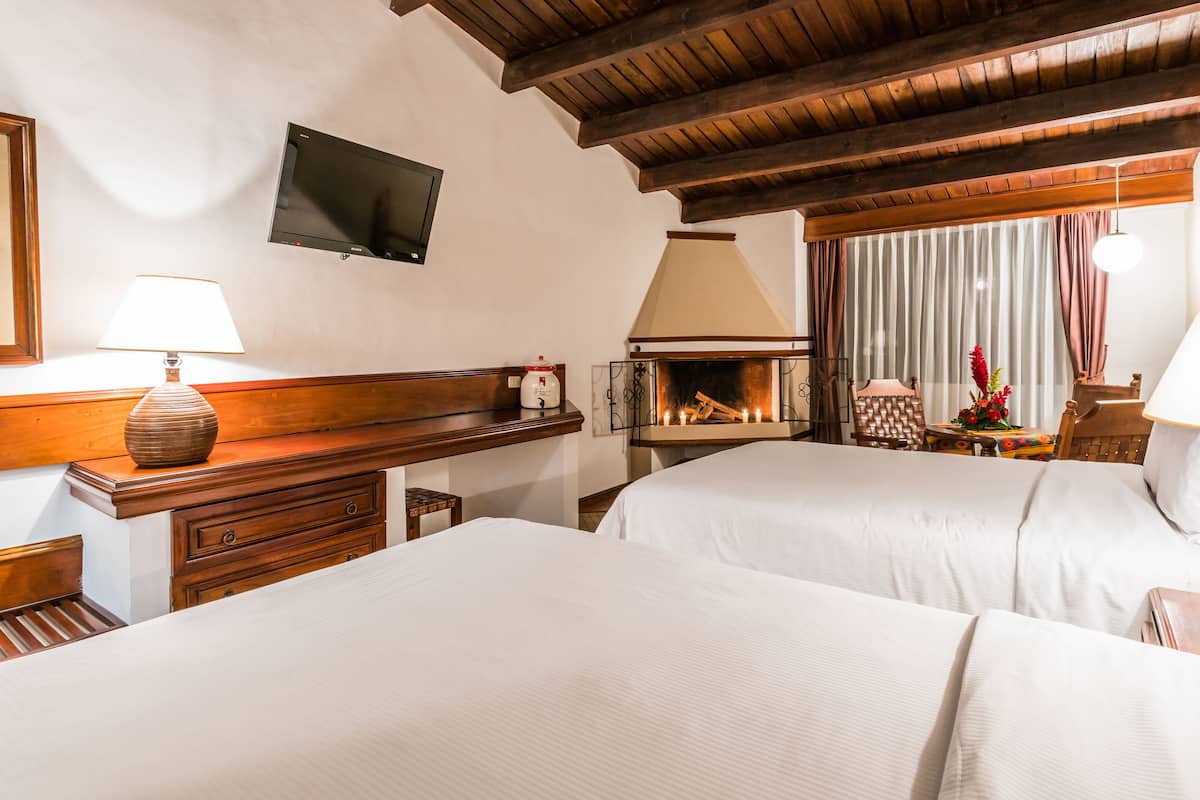 standard room | hypo-allergenic bedding, down duvets, in-room safe, desk