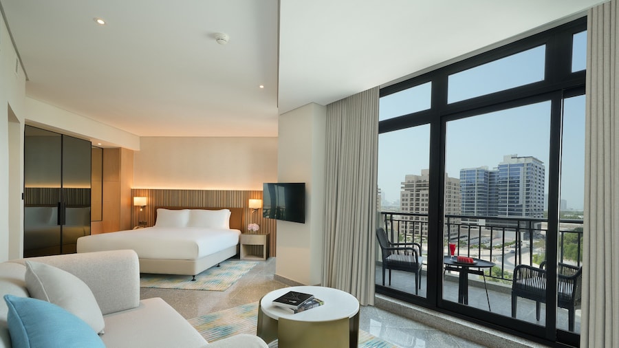 Arabian Park Dubai, an Edge by Rotana Hotel