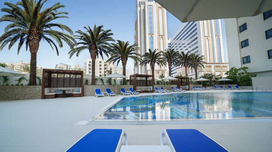 Arabian Park Dubai, an Edge by Rotana Hotel