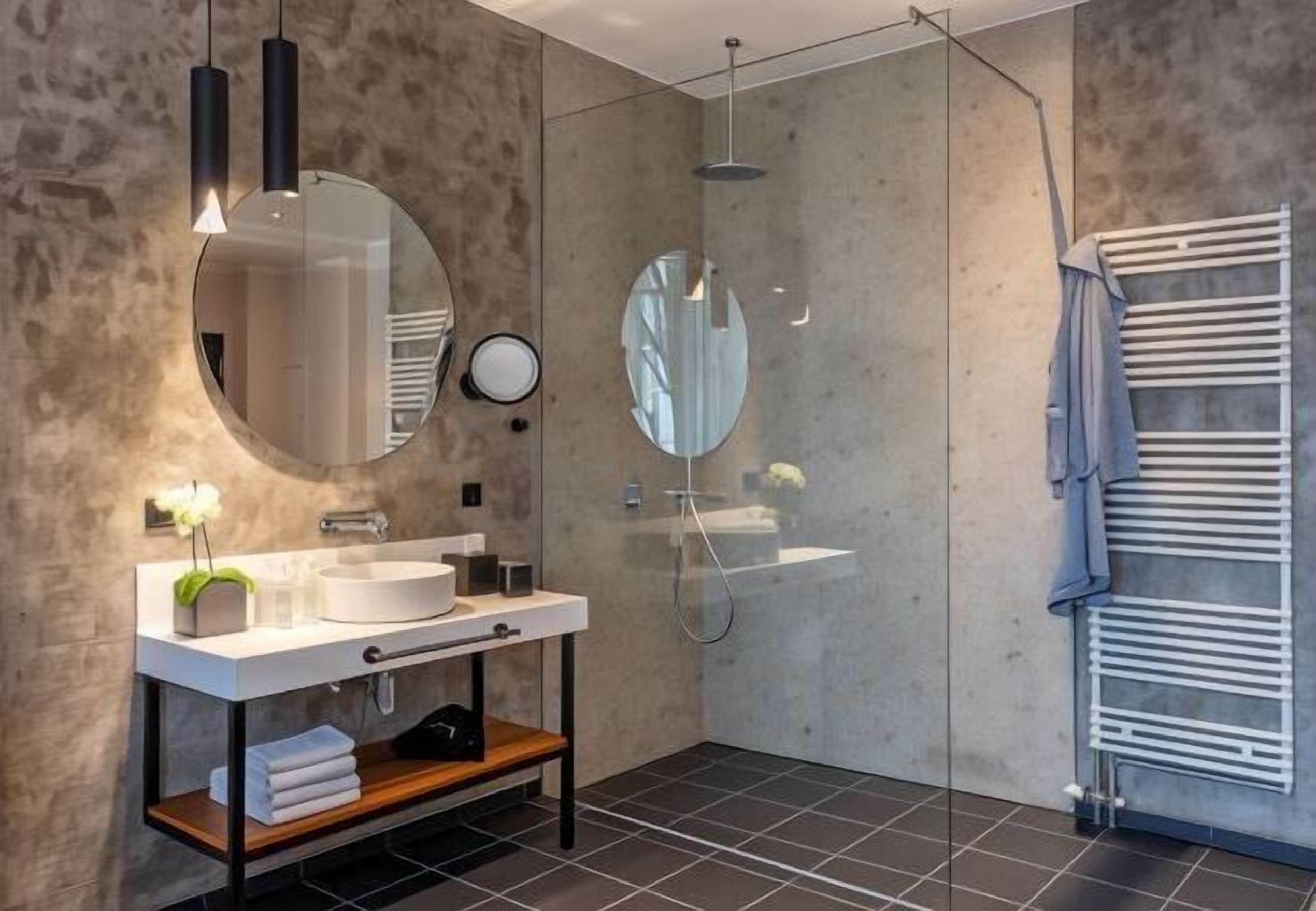 ห้องน้ำ | ไดร์เป่าผม, ผ้าเช็ดตัว, สบู่, ยาสระผม