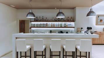 Snack bar