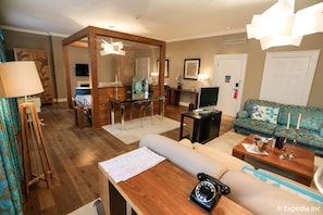 Georgian Suite