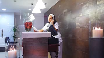Sauna, Turkish bath/hammam, body treatments, hydrotherapy, aromatherapy