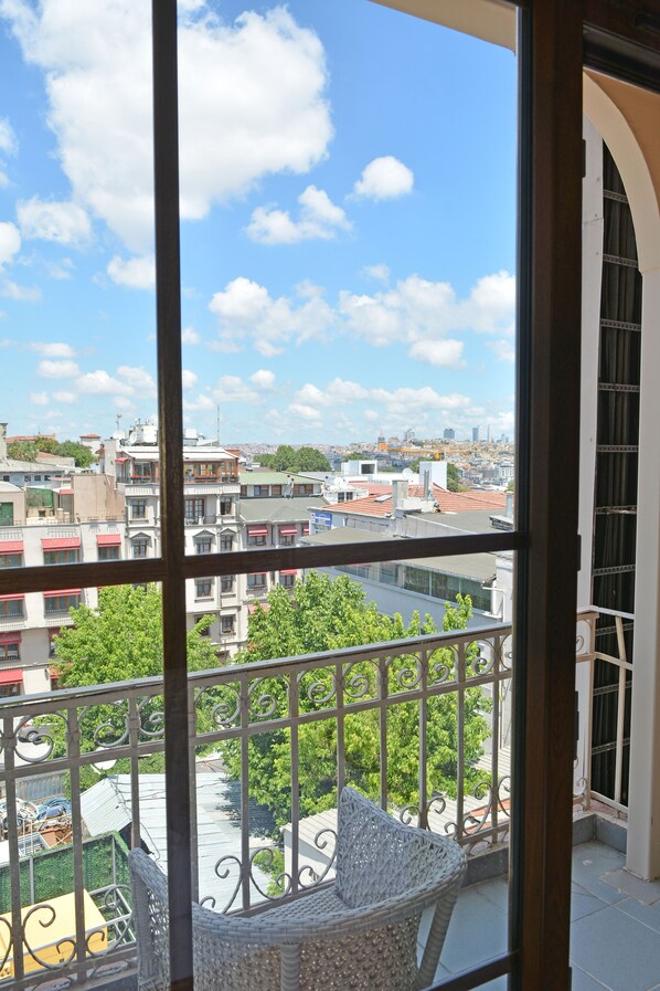 Family Double or Twin Room | Balcony view - The And Hotel Istanbul - Special Class (Istanbul)