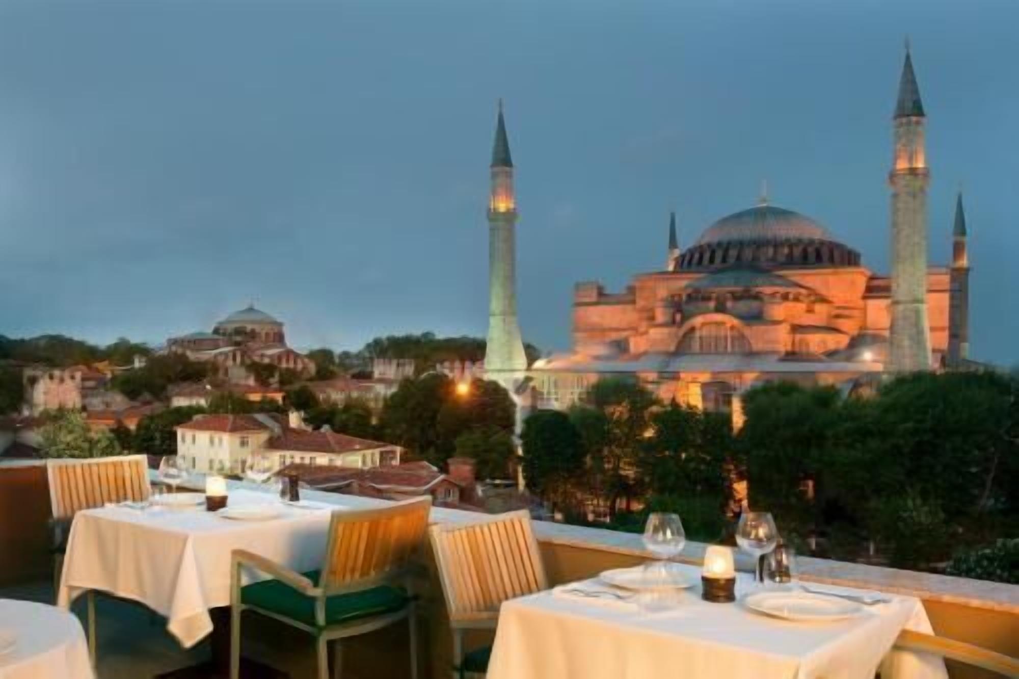 Breakfast, lunch, dinner served; Turkish cuisine 