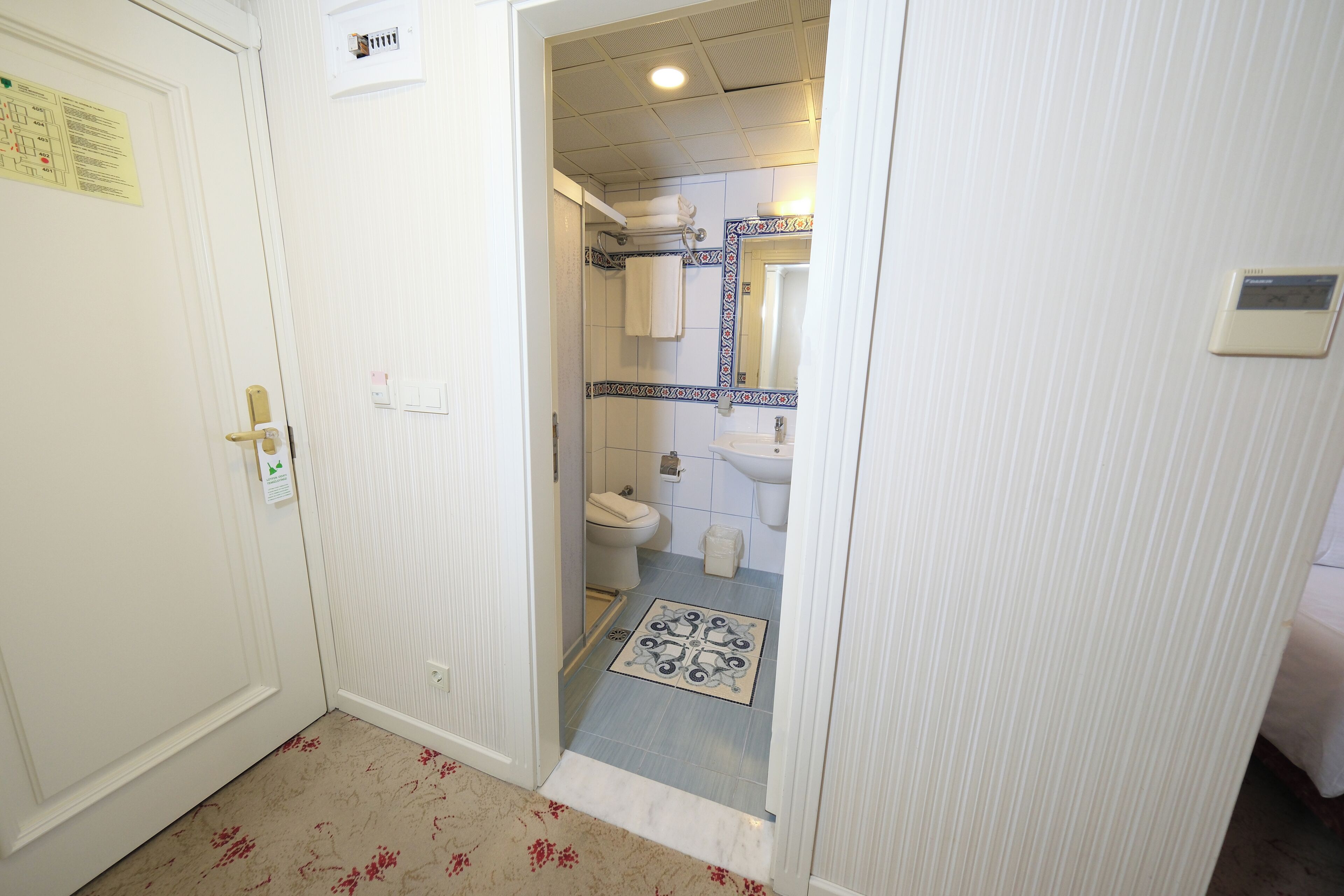 rainfall showerhead, free toiletries, hair dryer, slippers