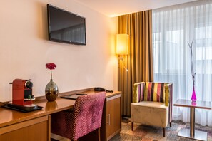 Ropa de cama hipoalergénica y minibar 