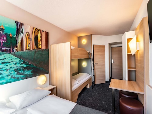 B&B Hotel Freiburg-Nord