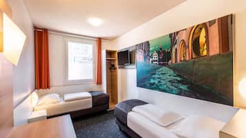 Allergivenligt sengetøj, skrivebord, lydisolering, gratis Wi-Fi