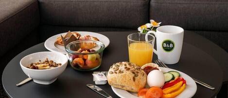 Café da manhã com buffet todos os dias mediante uma taxa