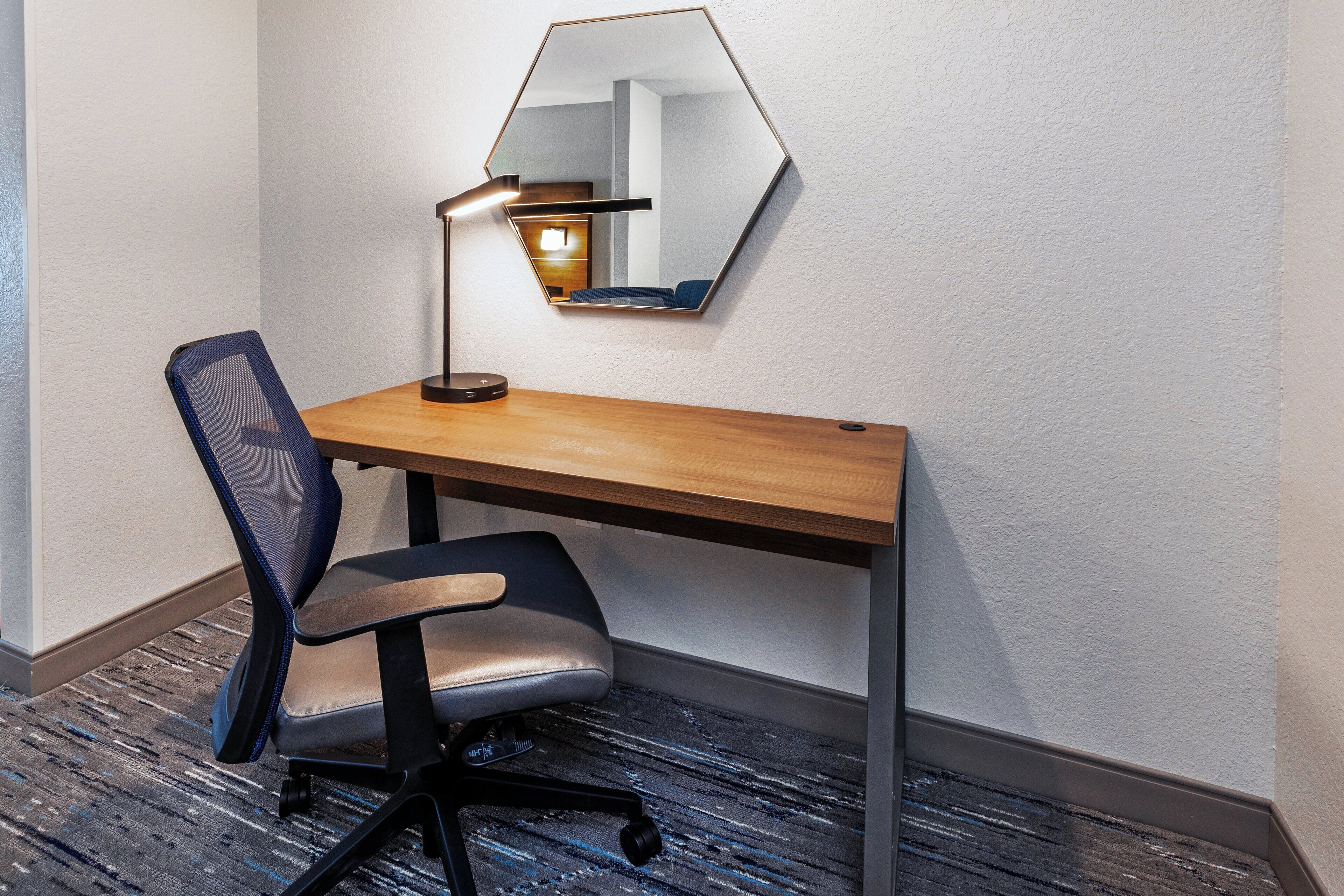 1 bedroom, in-room safe, desk, blackout curtains