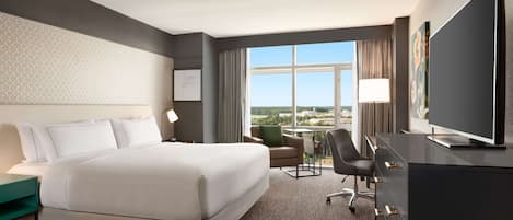 Premium bedding, minibar, in-room safe, iron/ironing board