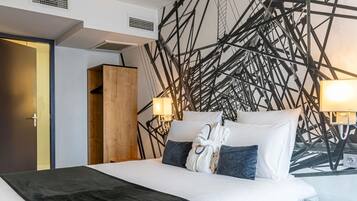 Privilege, Kamar, 1 Tempat Tidur Double | Minibar, brankas, meja kerja, dan ruang kerja ramah laptop