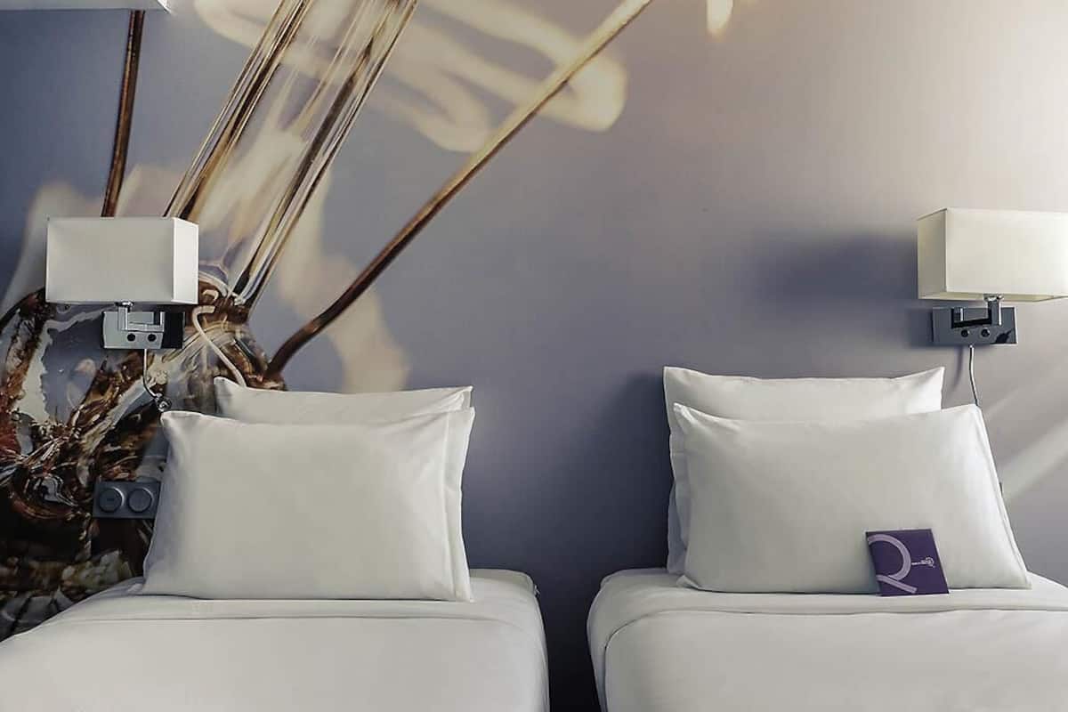 Superior Room, 2 Single Beds | Minibar, in-room safe, desk, laptop workspace