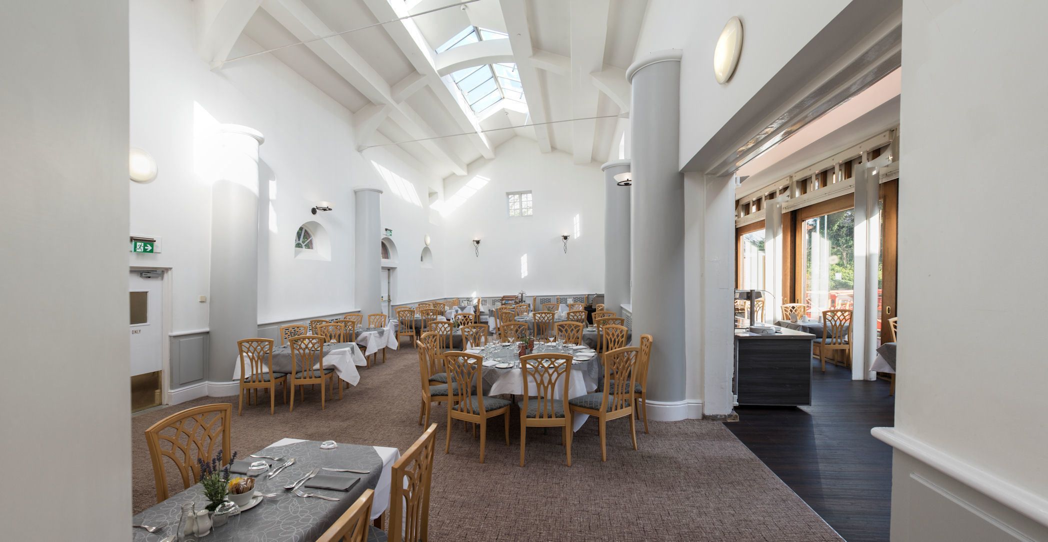 Breakfast, lunch, dinner served; British cuisine 