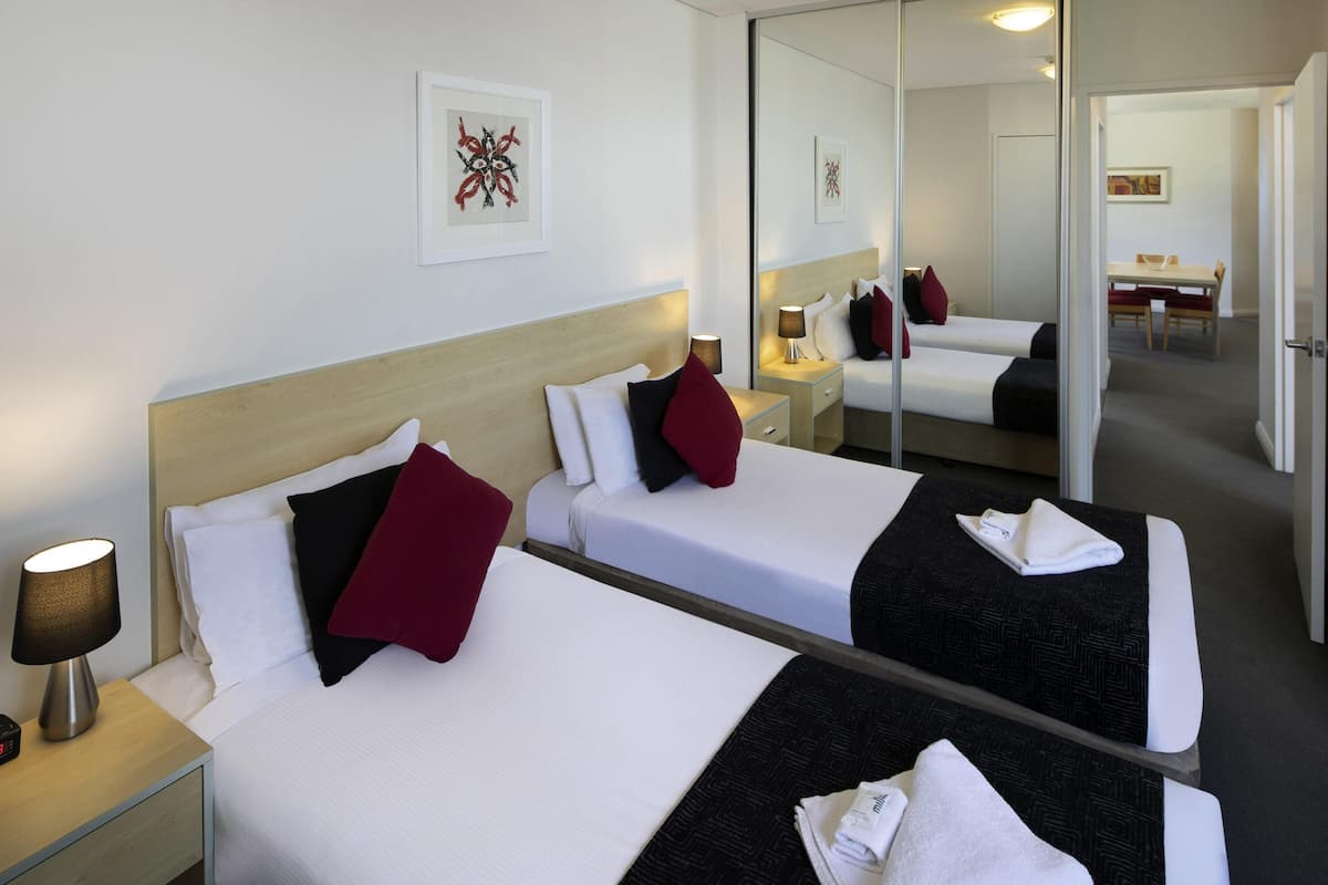 Appartement, 1 très grand lit | Bureau, fer et planche à repasser, lits bébé (en supplément)