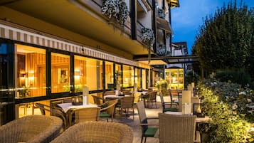 Sundeck