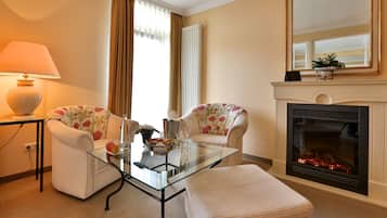 Studio Suite (Mürz) | Premium bedding, minibar, in-room safe, individually decorated