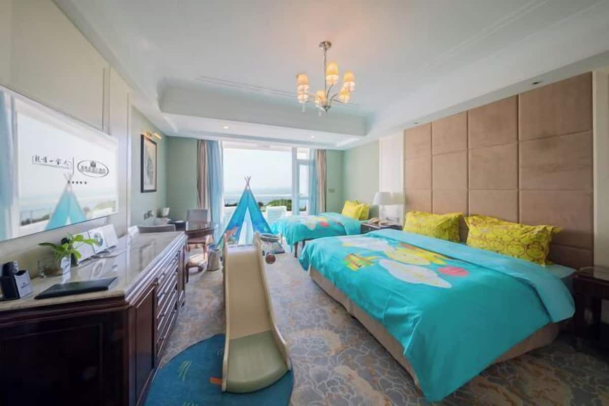 1 slaapkamer, een minibar, een kluis op de kamer, een bureau