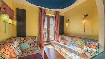 Phòng Suite Executive, 1 giường cỡ king | Bộ đồ giường cao cấp, minibar, két bảo mật tại phòng, bàn